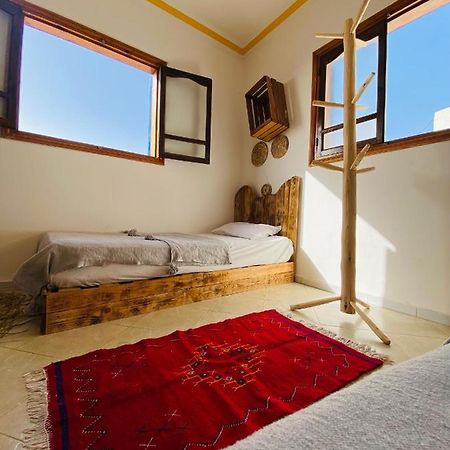 Ayour Hostel Taghazout Bagian luar foto