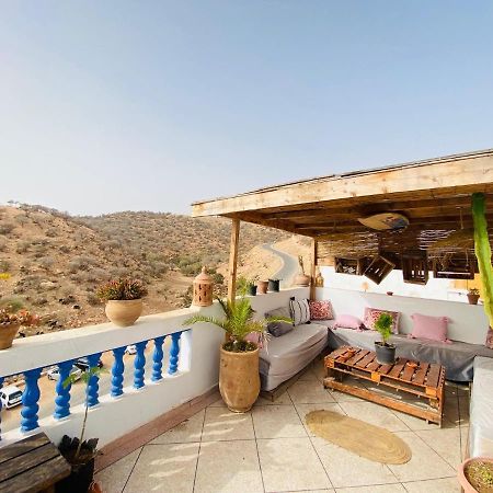 Ayour Hostel Taghazout Bagian luar foto