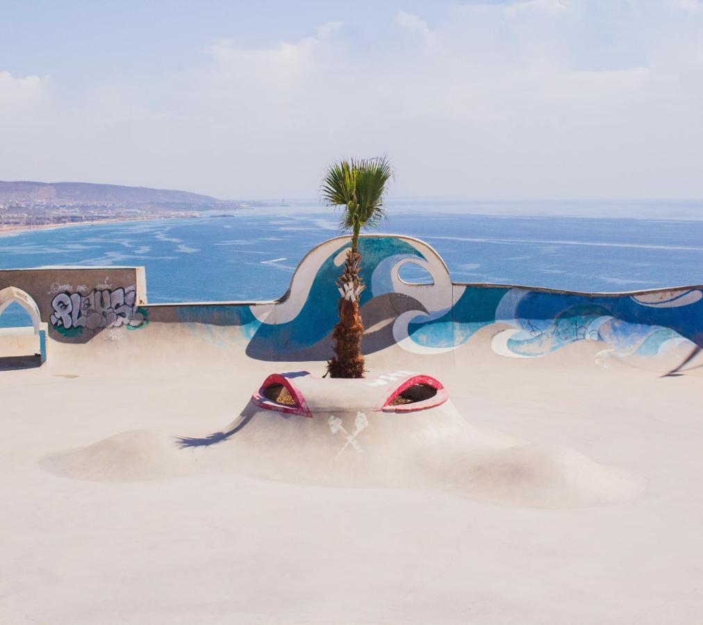 Ayour Hostel Taghazout Bagian luar foto